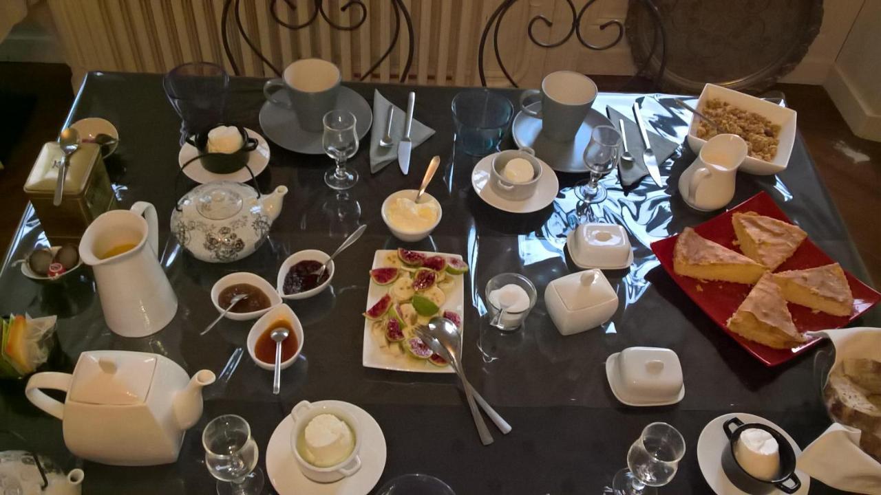 Chambres Et Table L' Echappee Bouvesse-Quirieu Εξωτερικό φωτογραφία